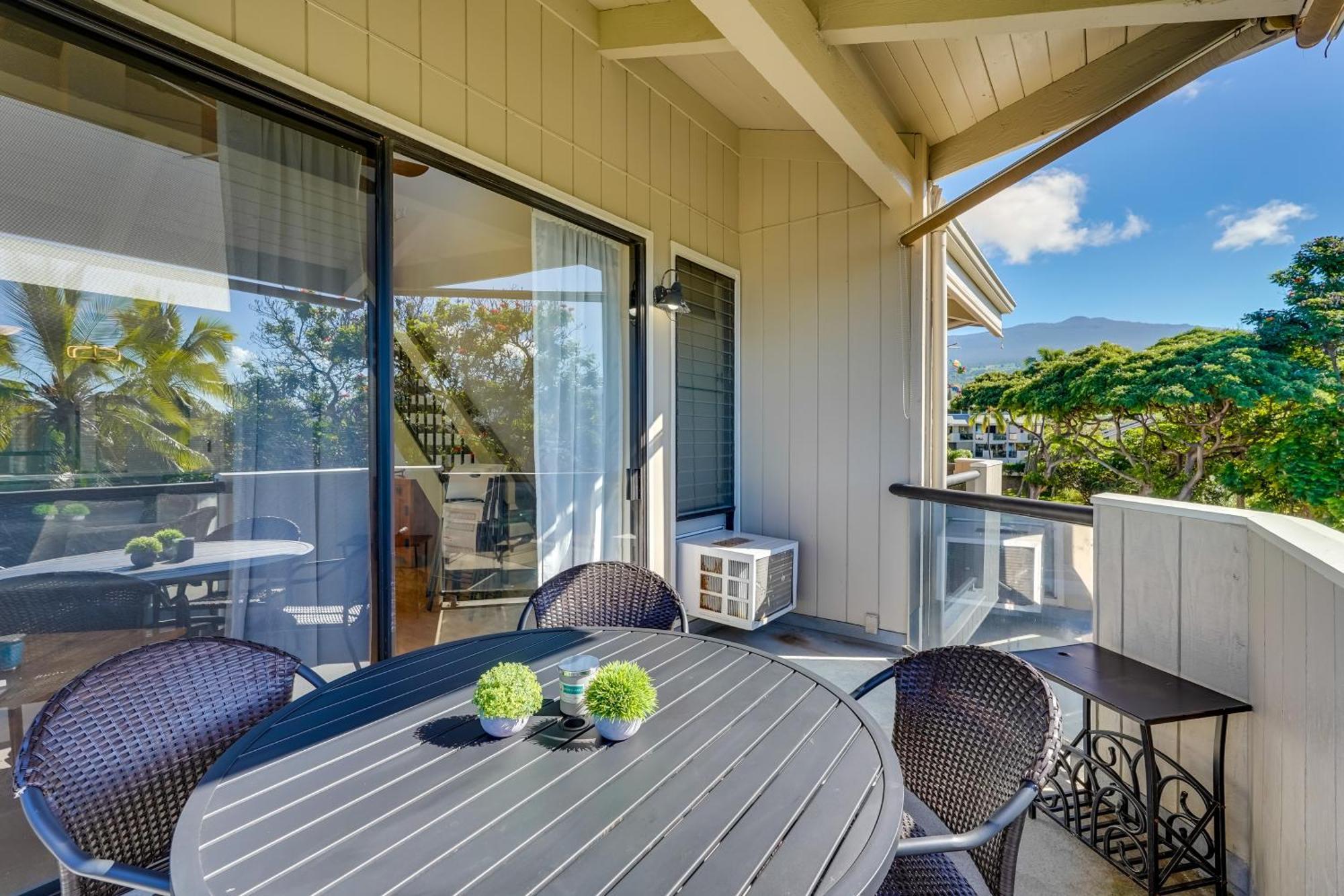 Top-Floor Kailua Bay Resort Condo With Ocean Views! Exterior photo