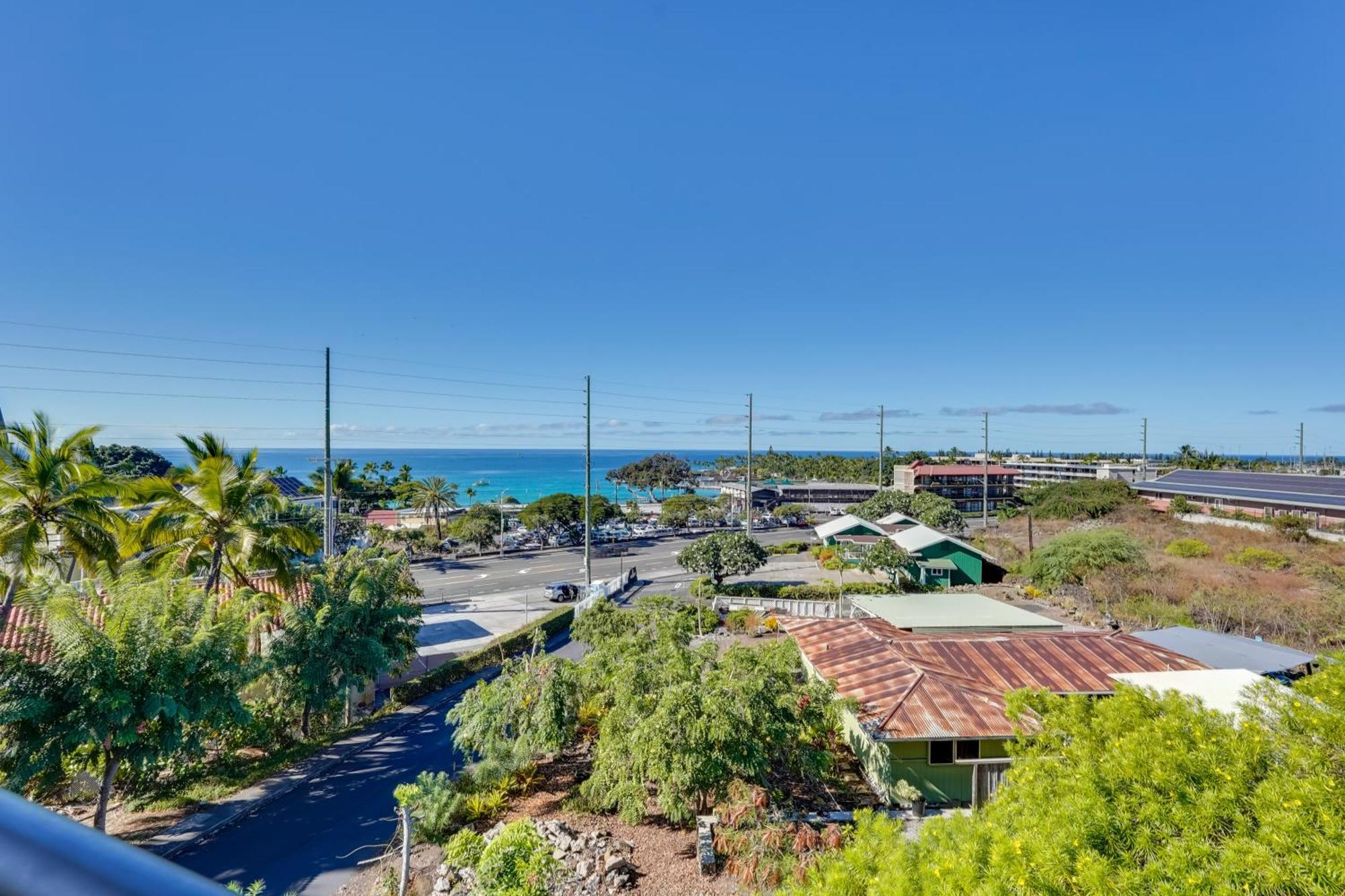 Top-Floor Kailua Bay Resort Condo With Ocean Views! Exterior photo